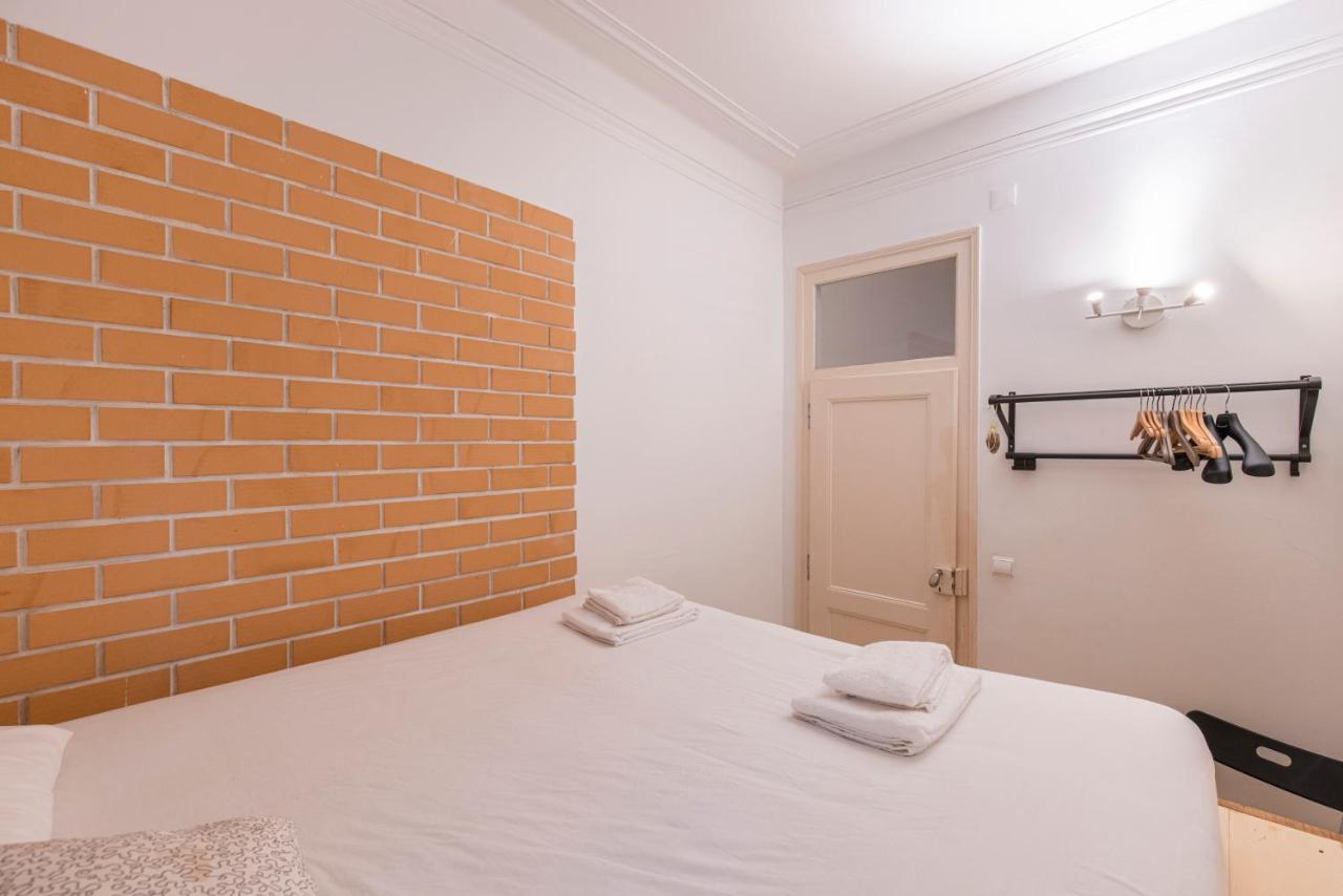 3Bdr Mouraria Apartment By Lovelystay Lisbon Exterior photo