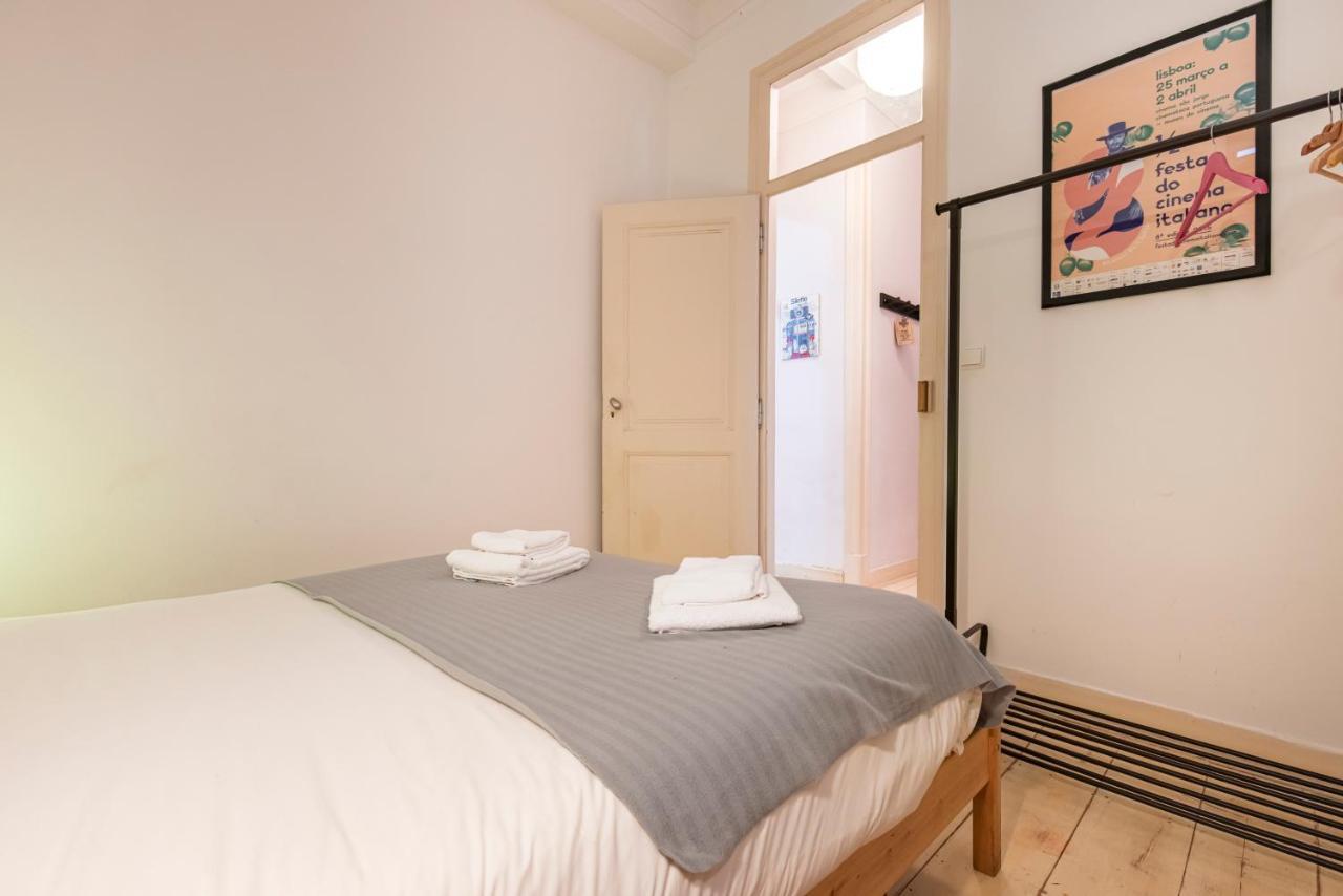 3Bdr Mouraria Apartment By Lovelystay Lisbon Exterior photo
